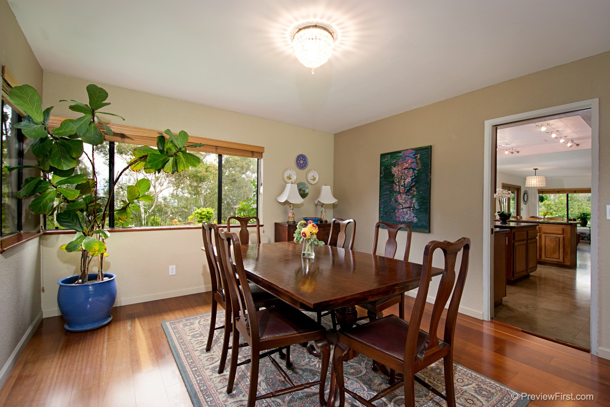 808 Woodside Ln, Encinitas, CA 92024 photo 7