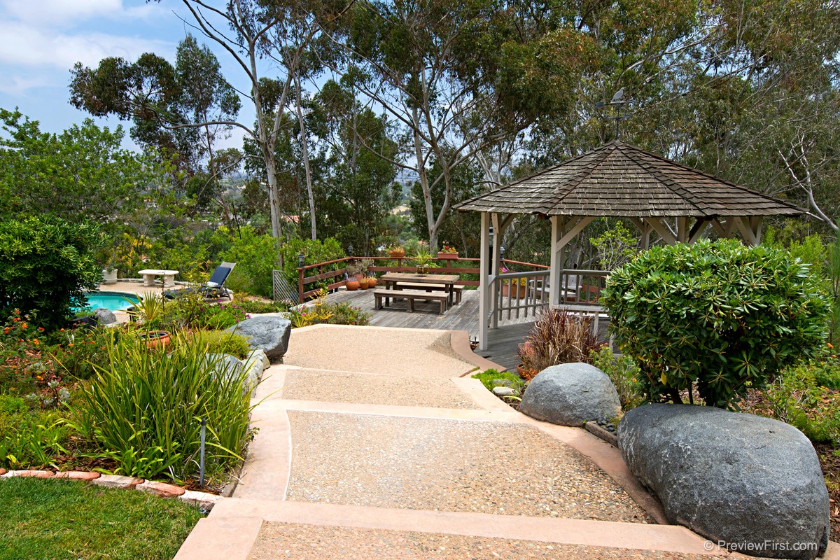 808 Woodside Ln, Encinitas, CA 92024 photo 19