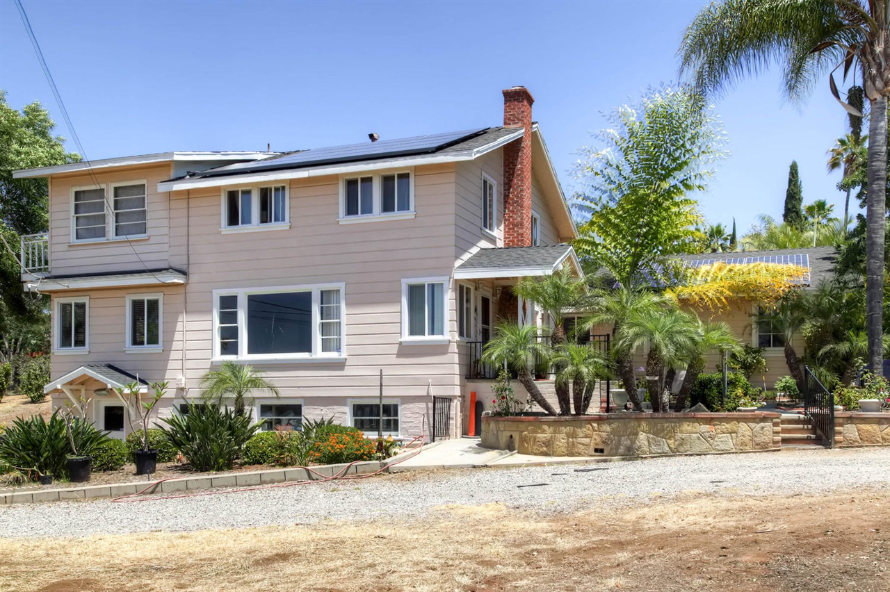 700 Mason, Vista, CA 92084 photo 1