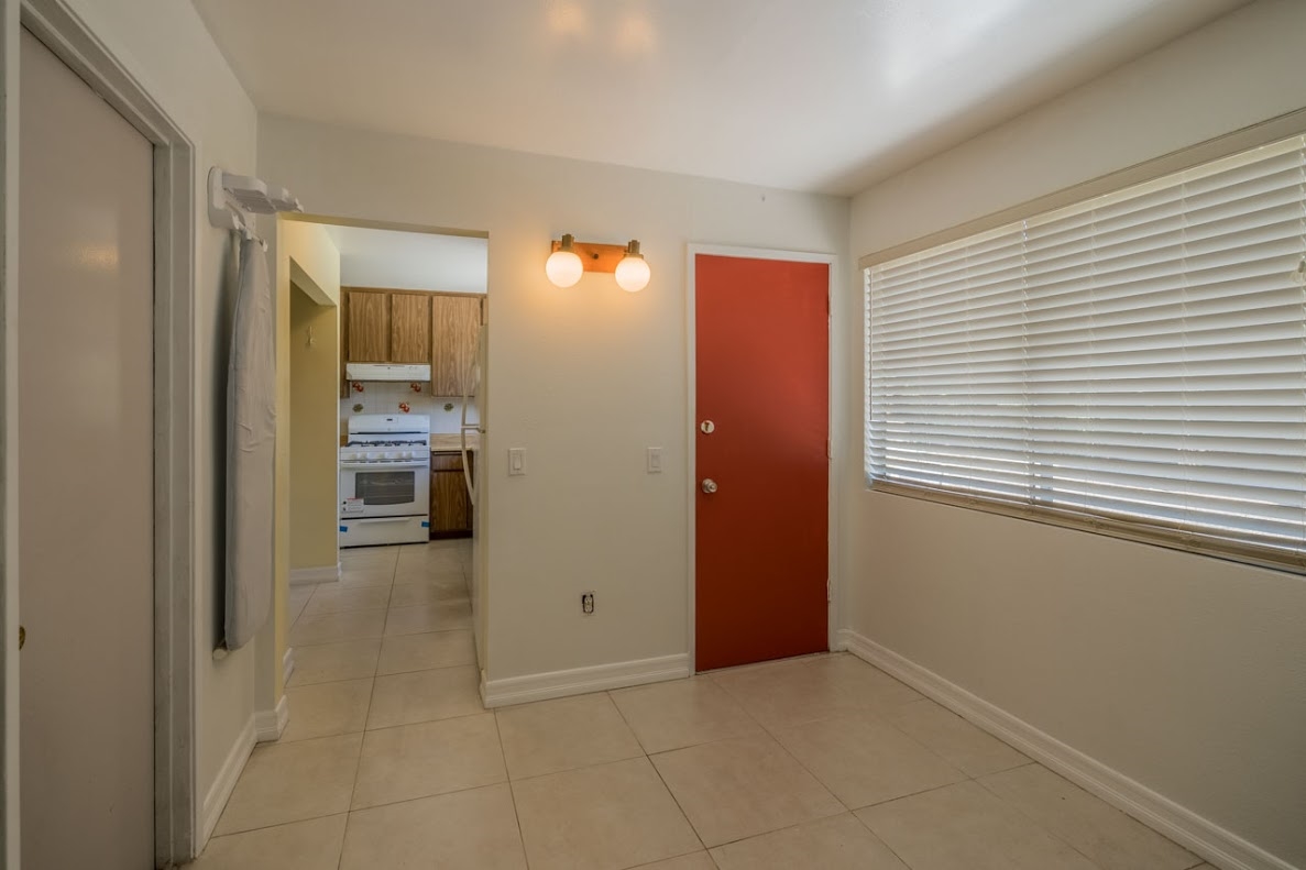 1726 Lemon Heights Dr, Oceanside, CA 92056 photo 8
