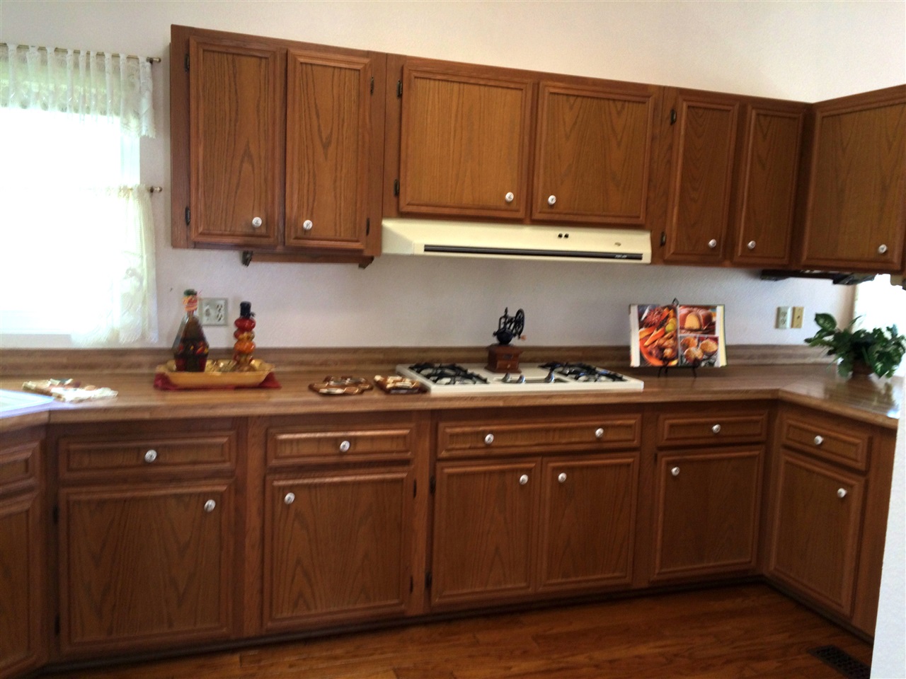 4469 Topaz, Oceanside, CA 92056 photo 5