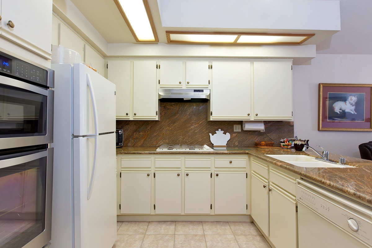 1584 Madrid Dr, Vista, CA 92081 photo 14