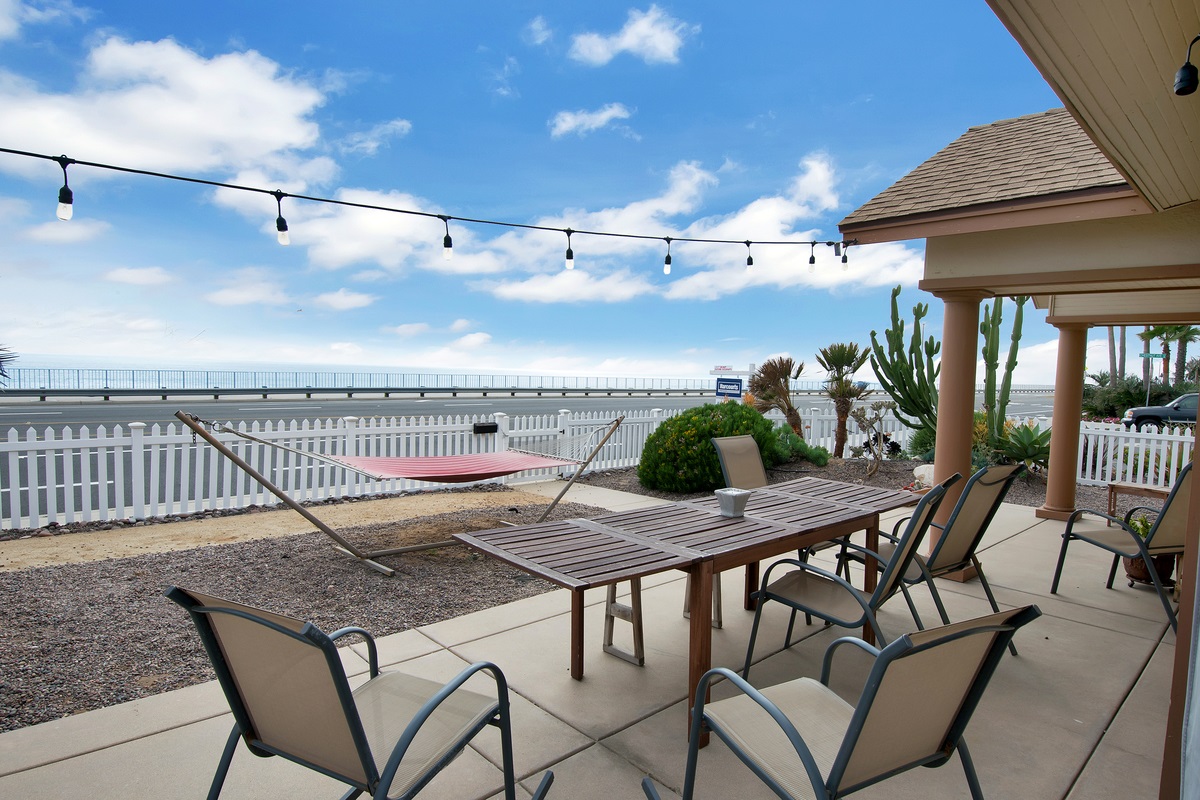 3406 Carlsbad Blvd, Carlsbad, CA 92008 photo 1