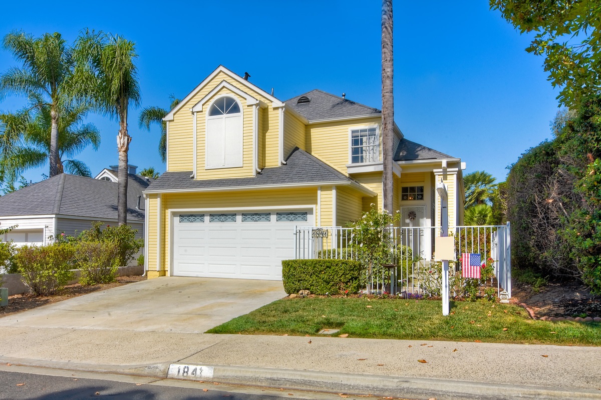 1841 Via Quinto, Oceanside, CA 92056 photo 1