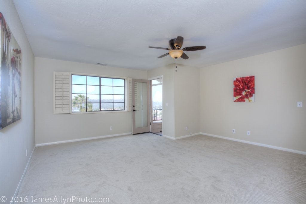 2307 Caringa UNIT b, Carlsbad, CA 92009 photo 19