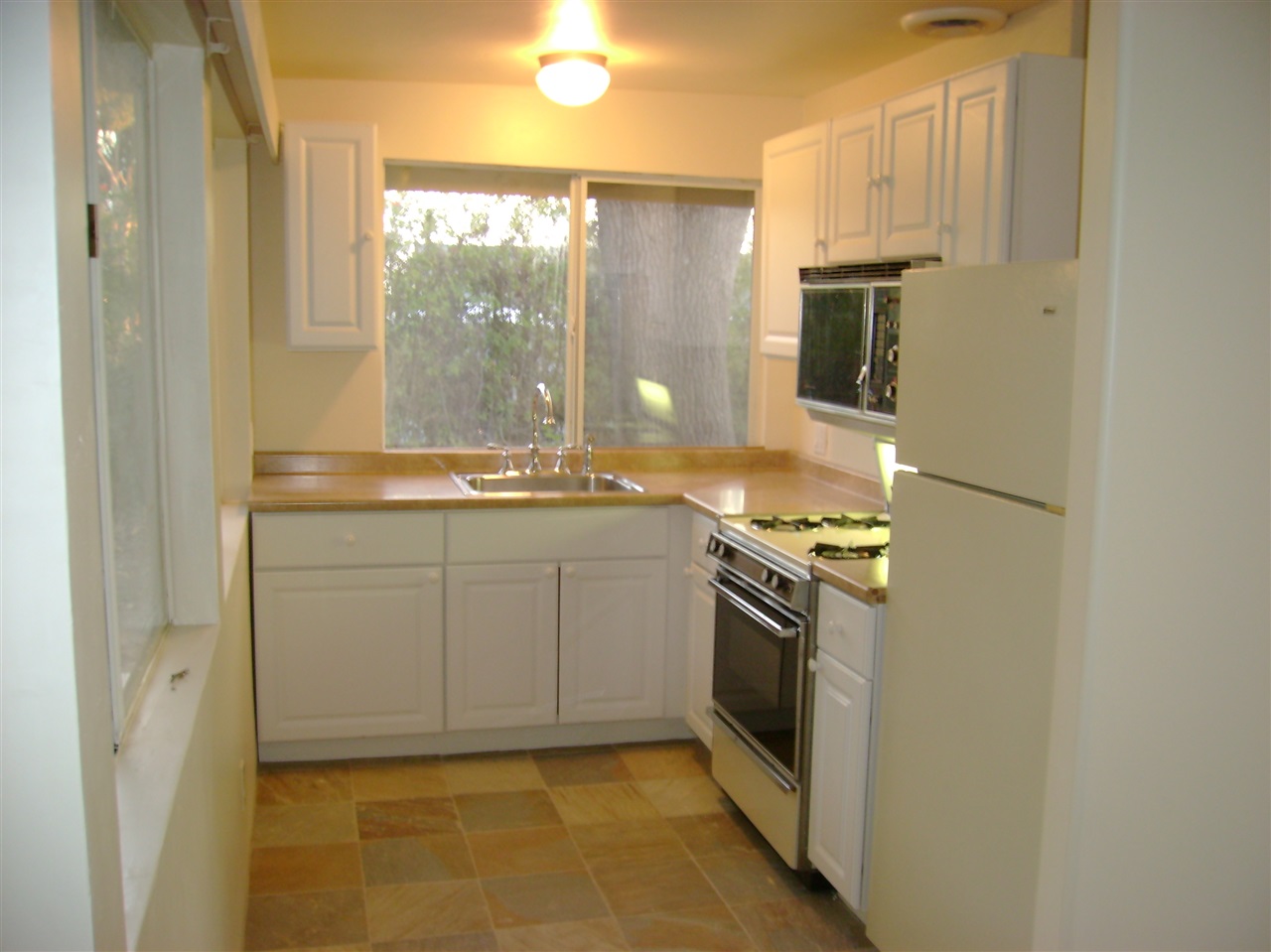 973 Saxony Rd, Encinitas, CA 92024 photo 10