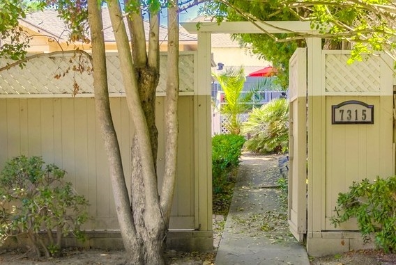 7315 Draper, La Jolla, CA 92037 photo 1