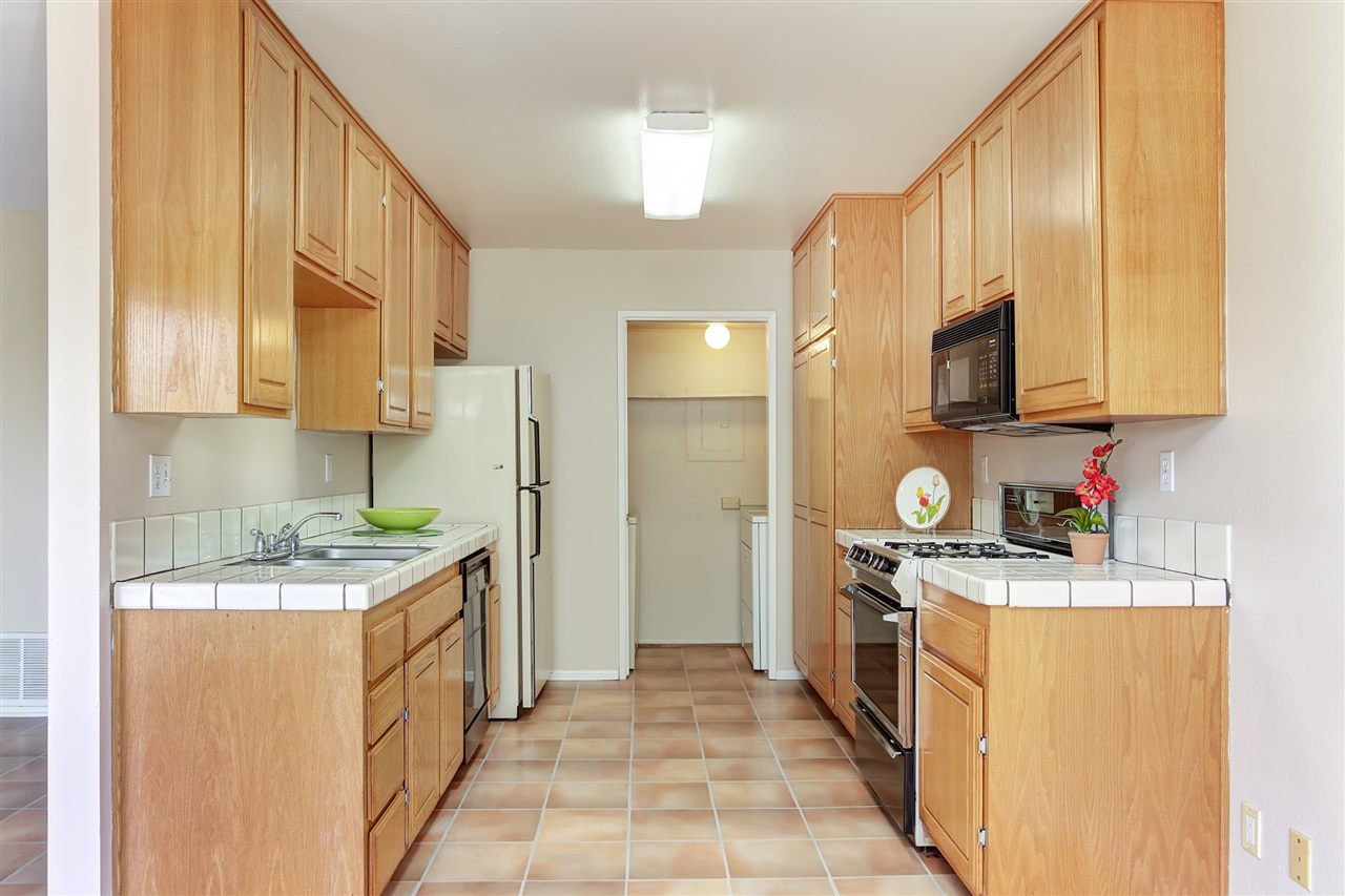 4232 Fiesta Way #4, Oceanside, CA 92057 photo 7