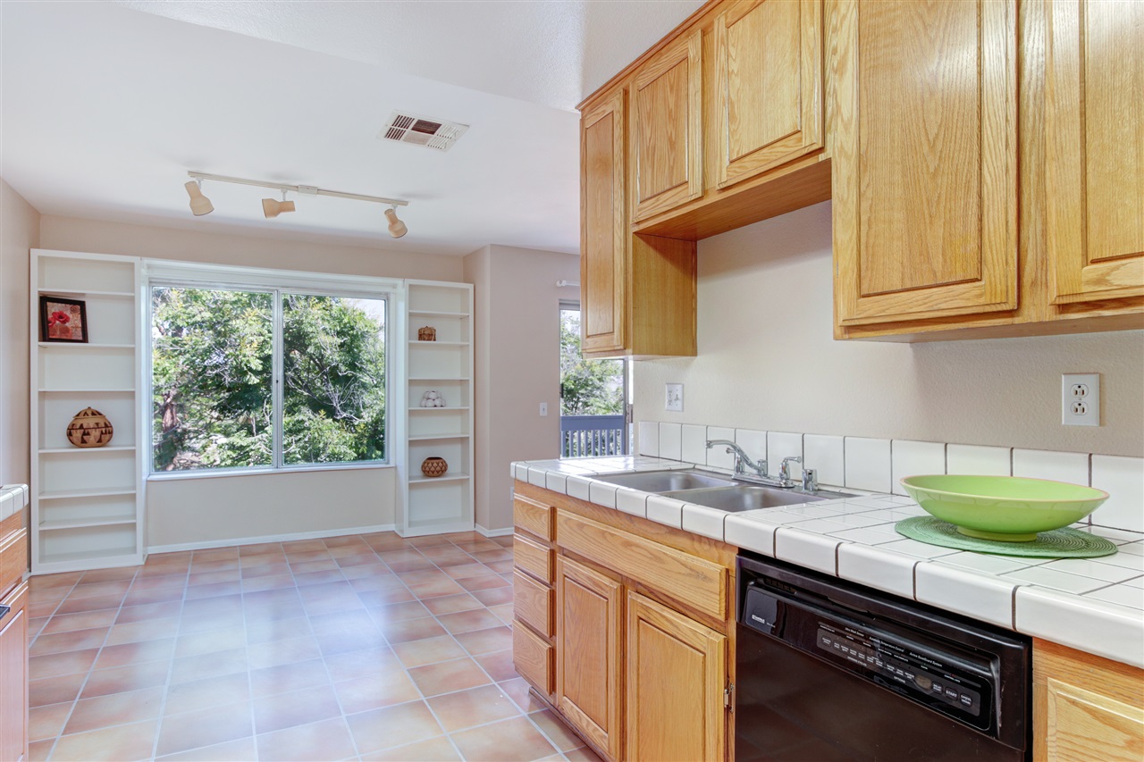 4232 Fiesta Way #4, Oceanside, CA 92057 photo 6