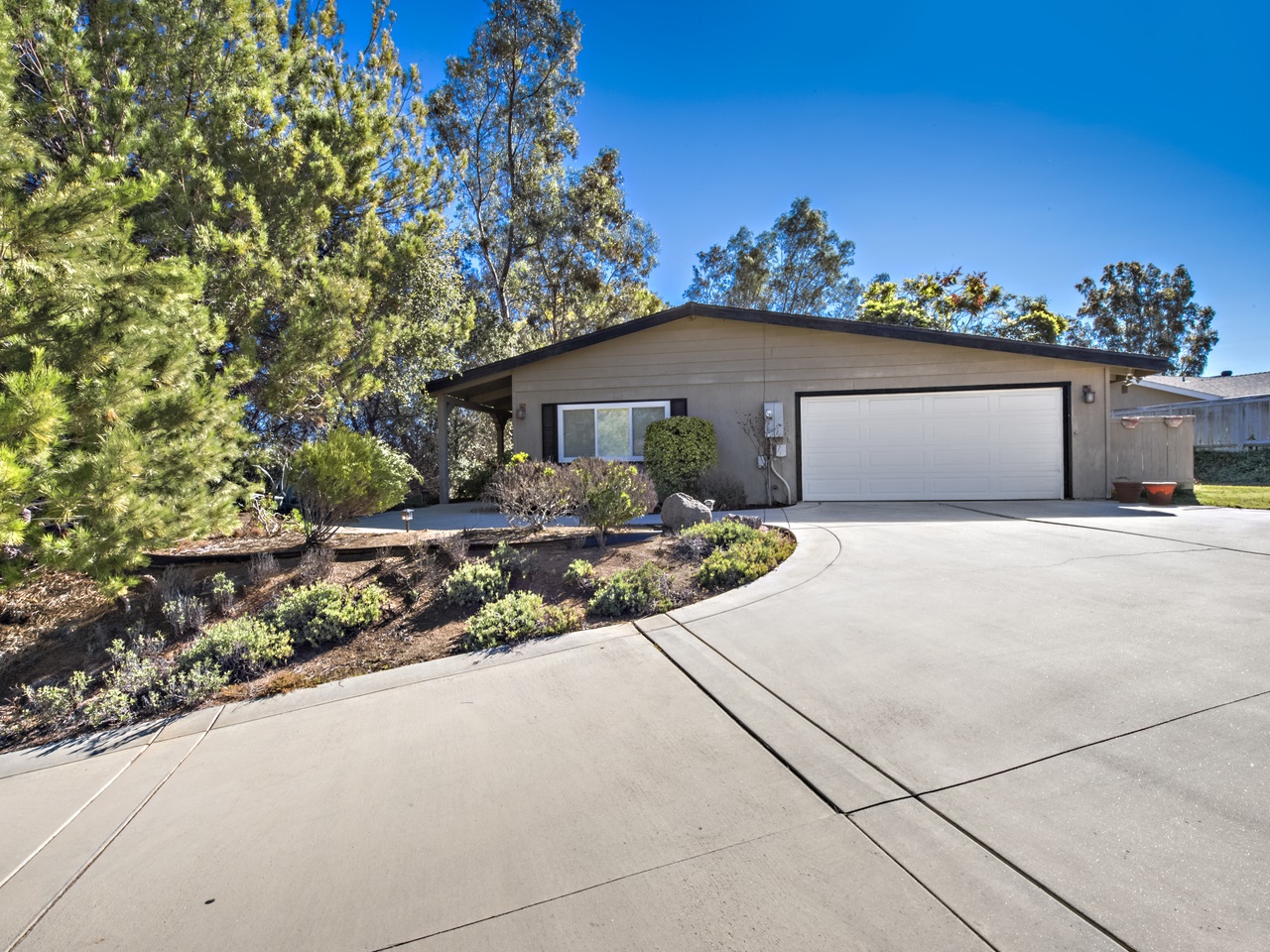 2212 Eucalyptus, Escondido, CA 92029 photo 1