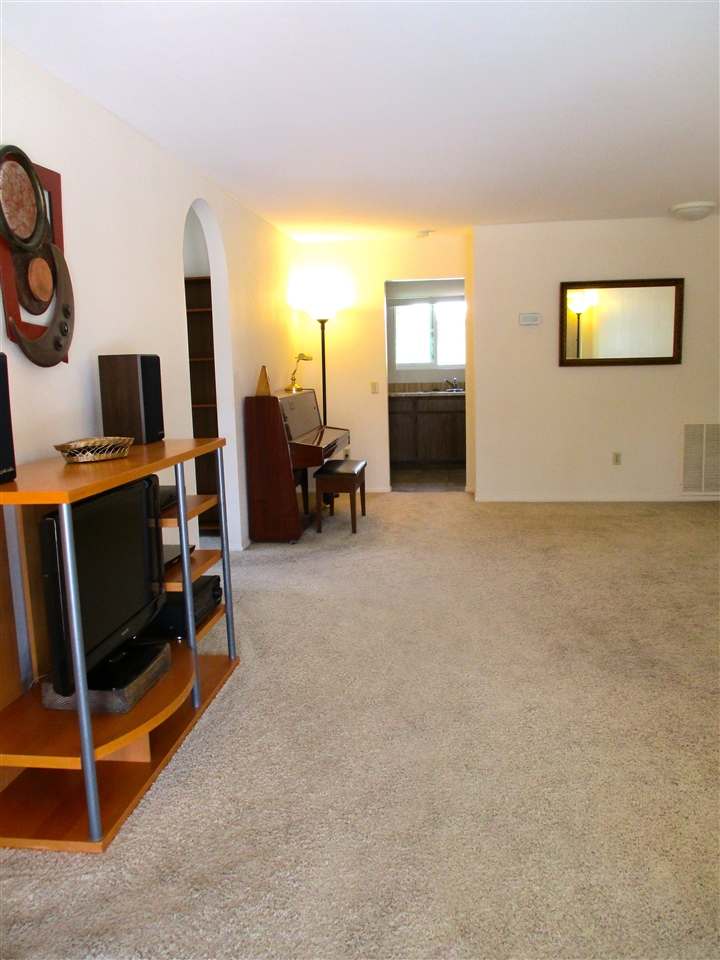 1376 Panorama Rdg, Oceanside, CA 92056 photo 4