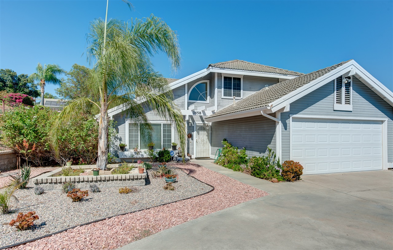 1458 Fallsview Pl, Escondido, CA 92027 photo 1
