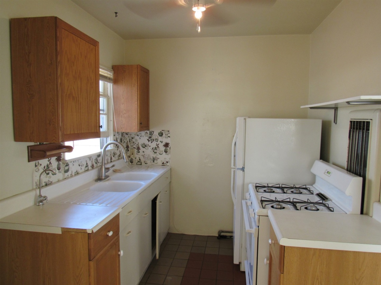 1215 S Ditmar, Oceanside, CA 92054 photo 6