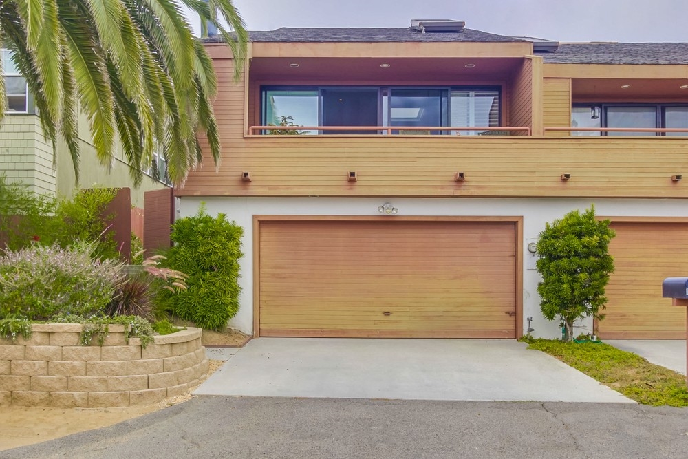 1843 Glasgow, Cardiff, CA 92007 photo 1