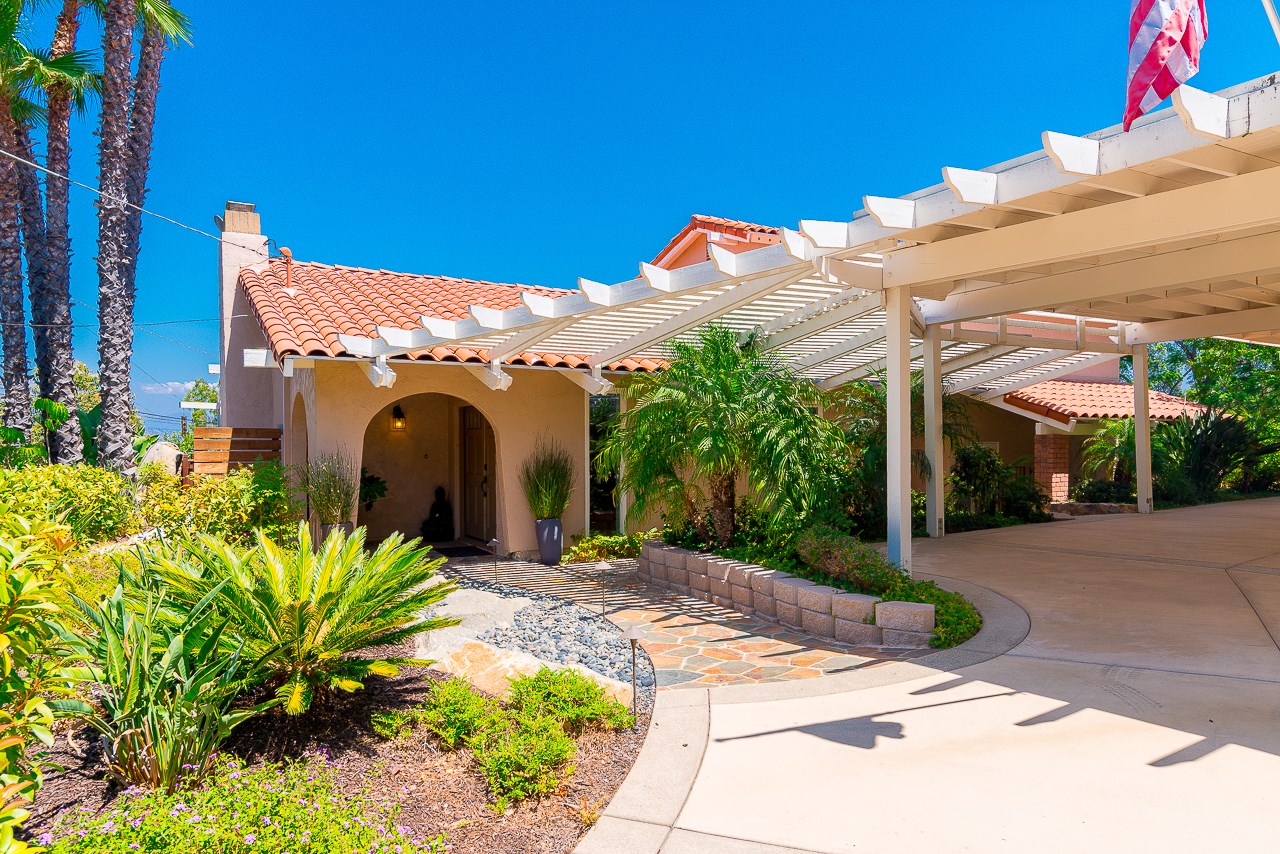10077 El Granito Ave, La Mesa, CA 91941 photo 1