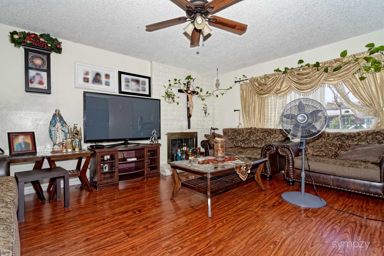 386 Compton St #a-d, El Cajon, CA 92020 photo 2