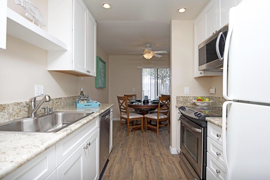 1361 Evergreen, Cardiff, CA 92007 photo 14