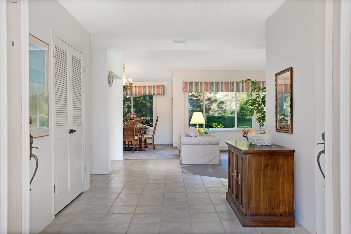1809 Woodbine Pl, Oceanside, CA 92054 photo 4