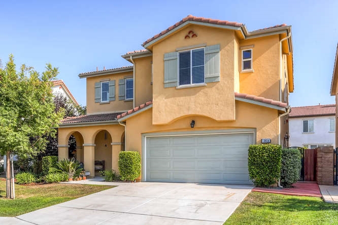 3824 Lake Park St, Fallbrook, CA 92028 photo 1