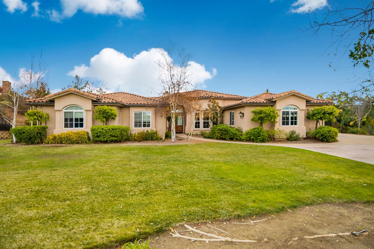 3123 Via Asoleado, Alpine, CA 91901 photo 1