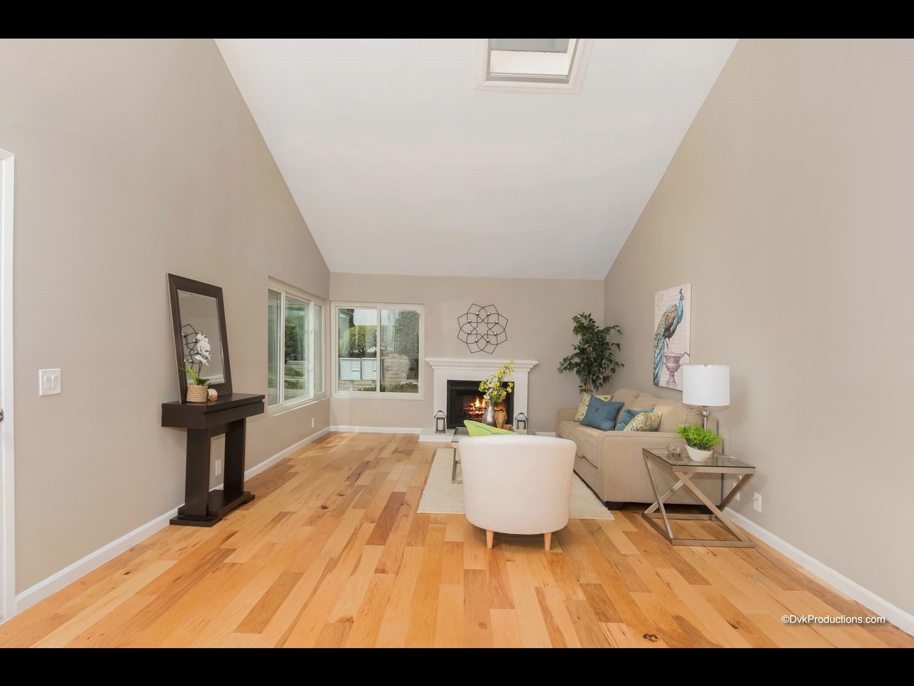 8243 Caminito Modena, La Jolla, CA 92037 photo 7