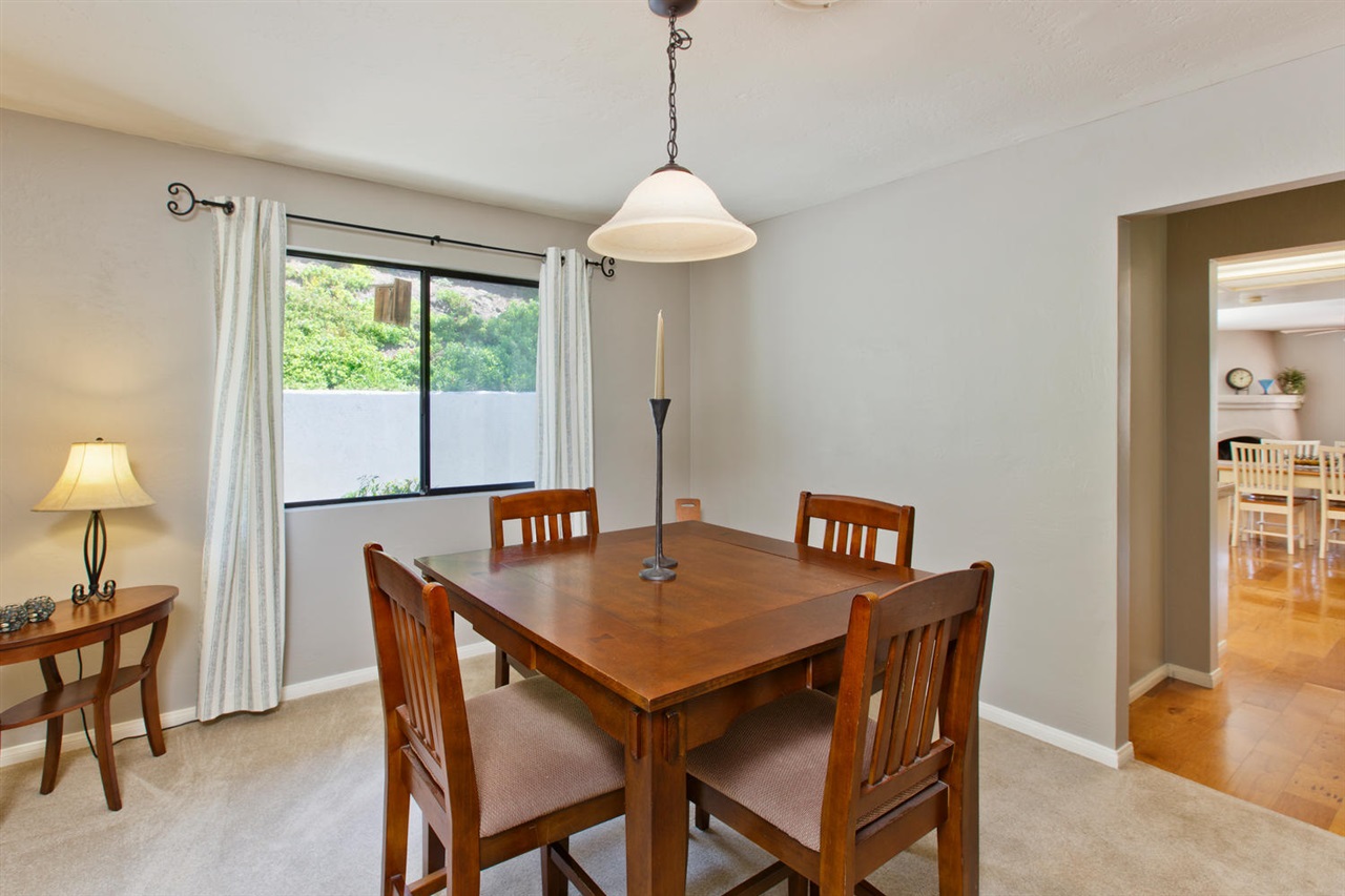 818 Brook Cyn, Escondido, CA 92025 photo 5
