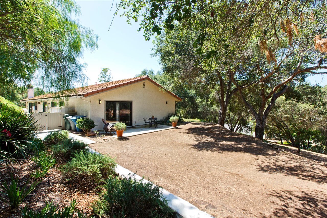 818 Brook Cyn, Escondido, CA 92025 photo 23