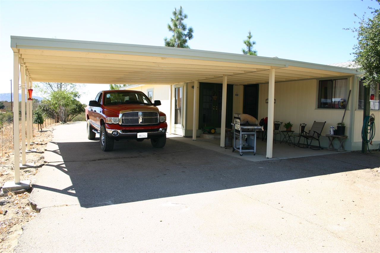 30289 Oak Dr, Campo, CA 91906 photo 3