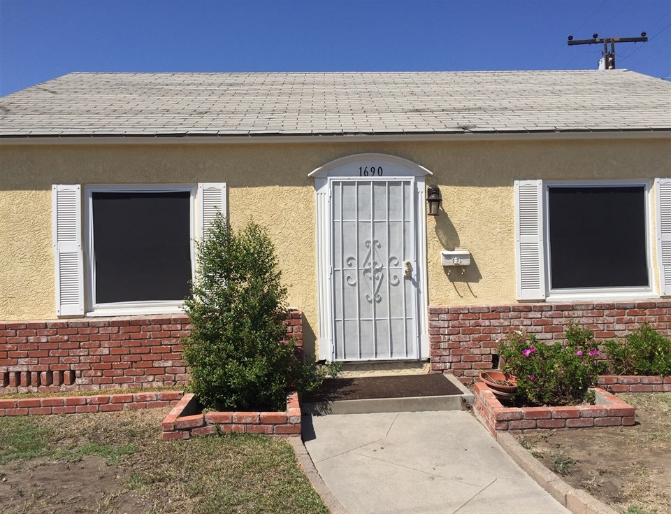 1690 Skyline Dr, Lemon Grove, CA 91945 photo 1