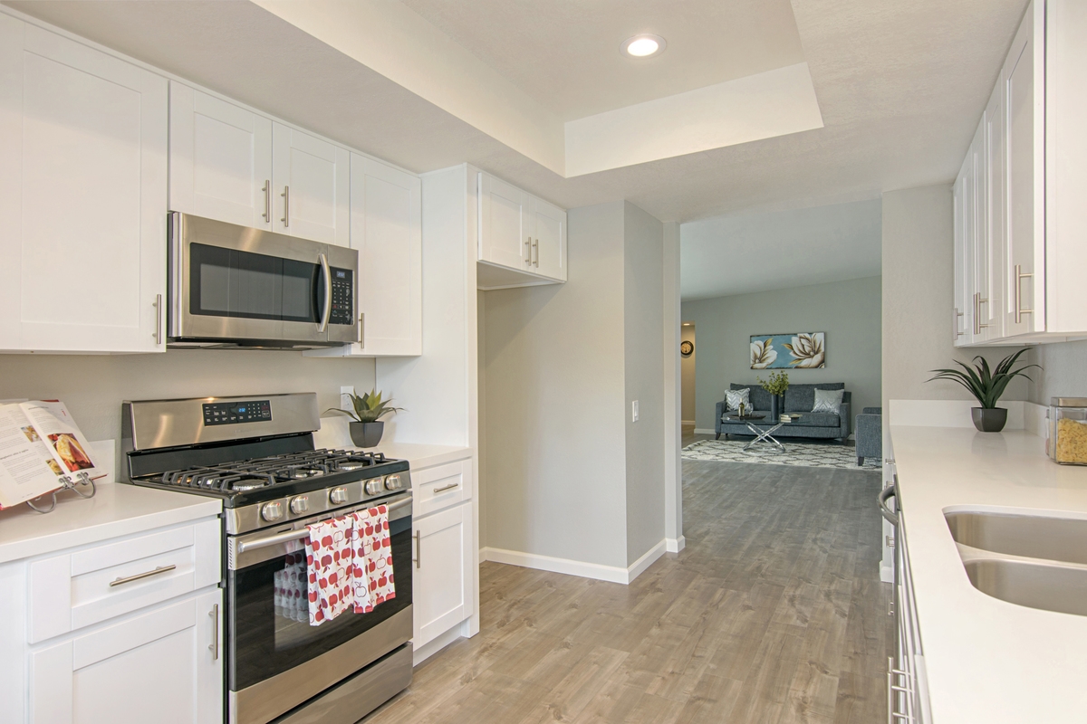 2852 Glen Cyn, Spring Valley, CA 91977 photo 11