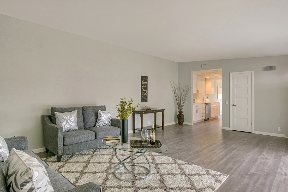 2852 Glen Cyn, Spring Valley, CA 91977 photo 7