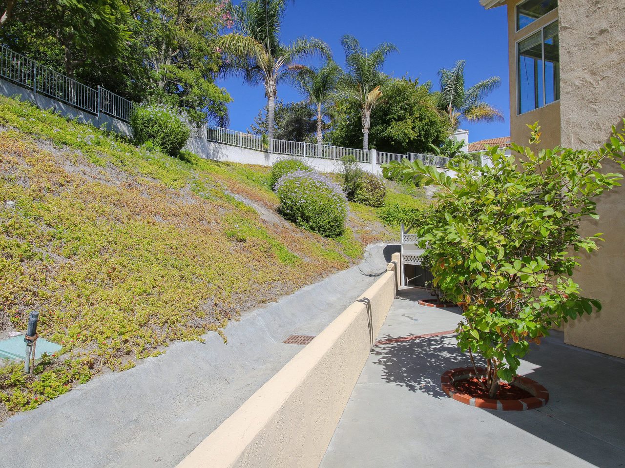 748 Corona Dr, Oceanside, CA 92057 photo 25