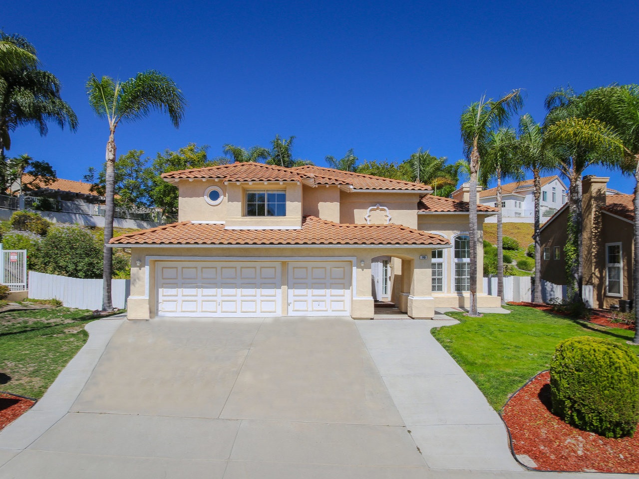 748 Corona Dr, Oceanside, CA 92057 photo 1