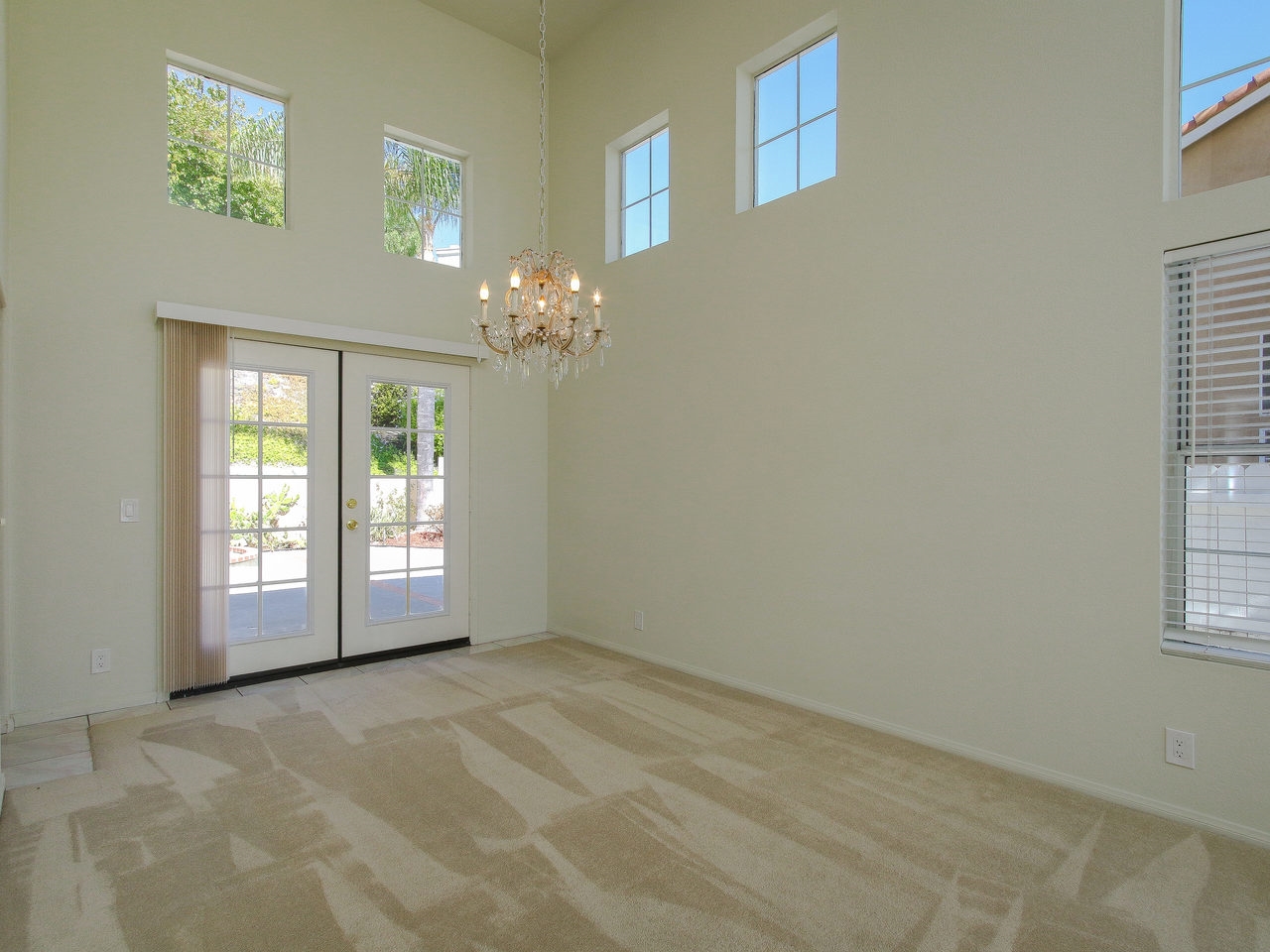 748 Corona Dr, Oceanside, CA 92057 photo 7