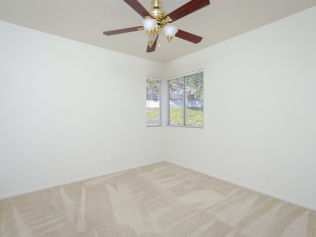 748 Corona Dr, Oceanside, CA 92057 photo 18