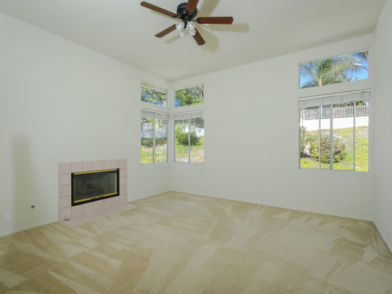 748 Corona Dr, Oceanside, CA 92057 photo 12