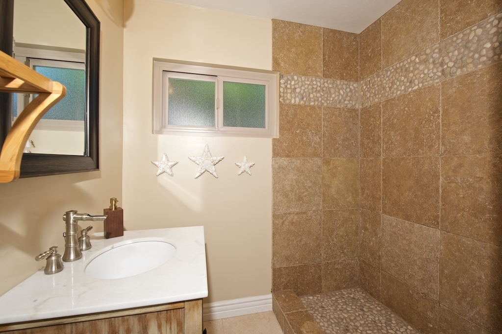 2127 Oxford, Cardiff, CA 92007 photo 12