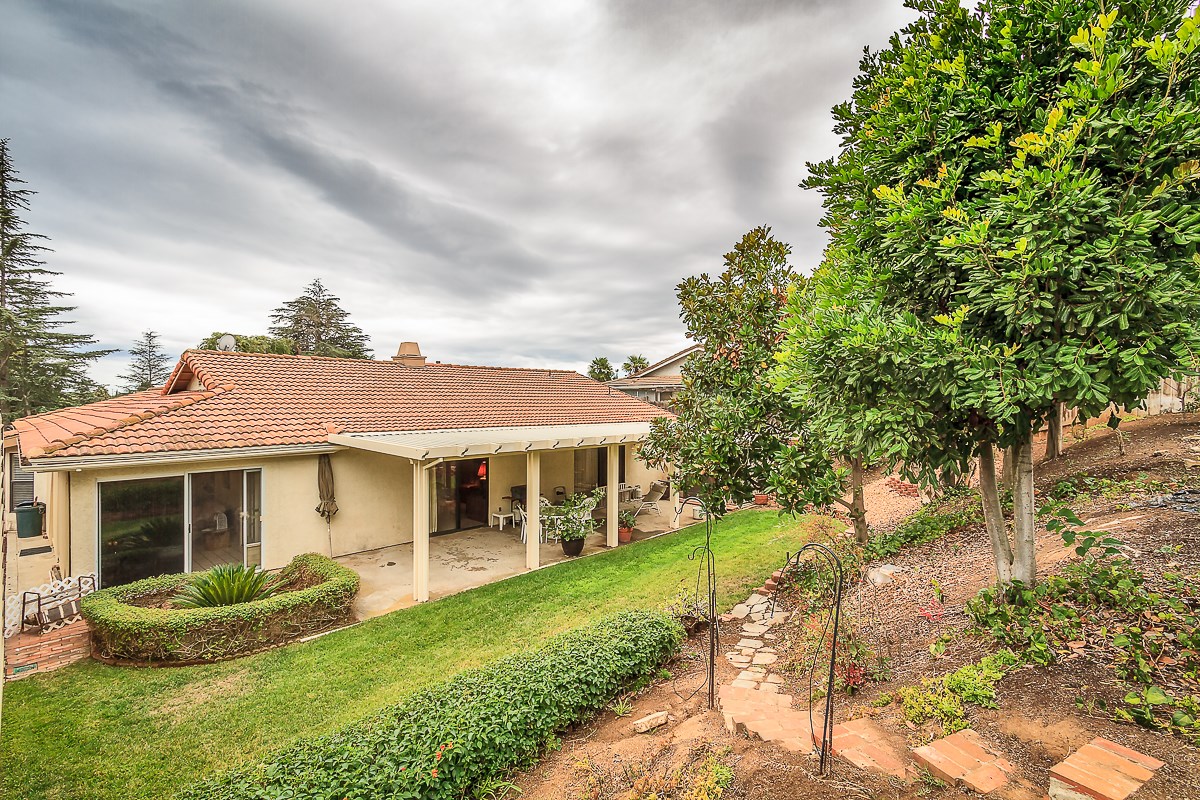 918 La Rue Ave, Fallbrook, CA 92028 photo 25