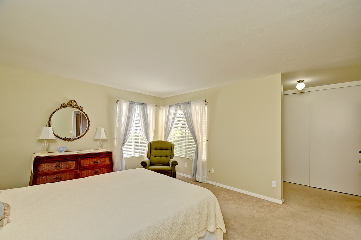 Undisclosed, Carlsbad, CA 92011 photo 18
