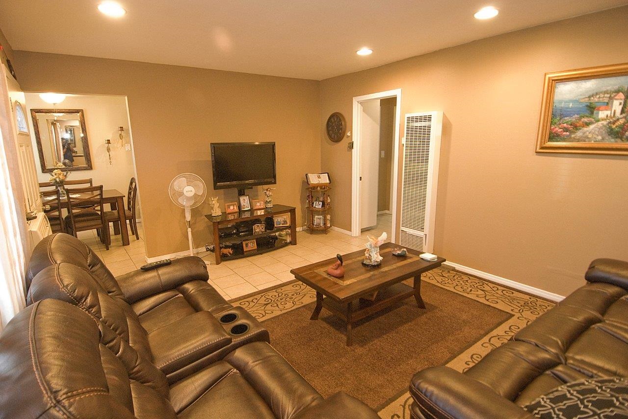 1727 E Grand Ave, Escondido, CA 92027 photo 7
