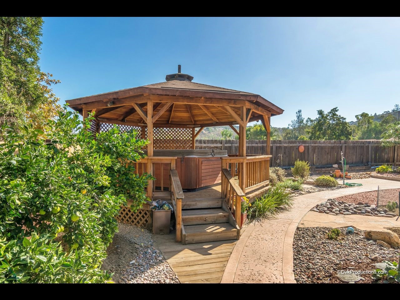 9115 Sinsonte Ln, Lakeside, CA 92040 photo 19