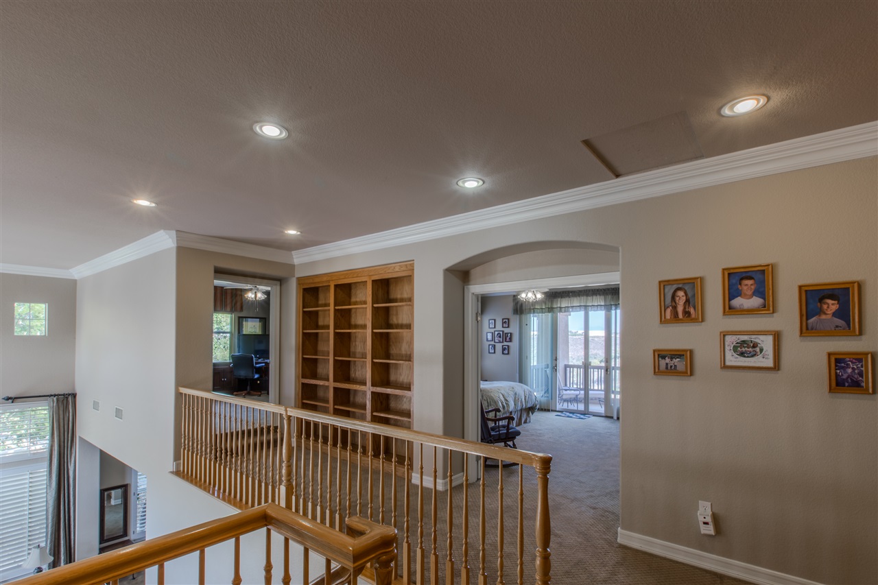 12124 Travertine, Poway, CA 92064 photo 19