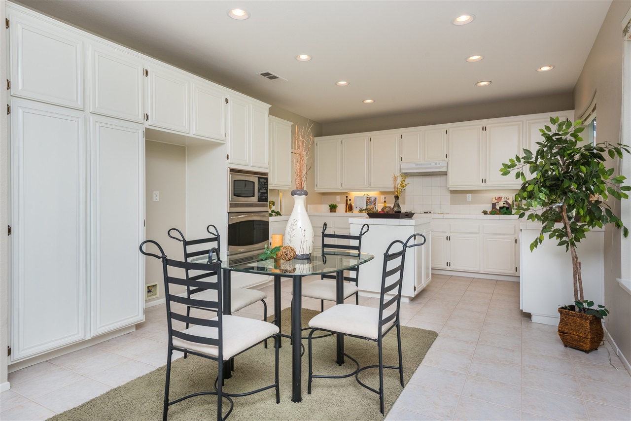 4732 Marblehead Bay, Oceanside, CA 92057 photo 9