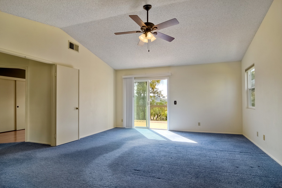2886 Dartmouth Dr, Oceanside, CA 92056 photo 17