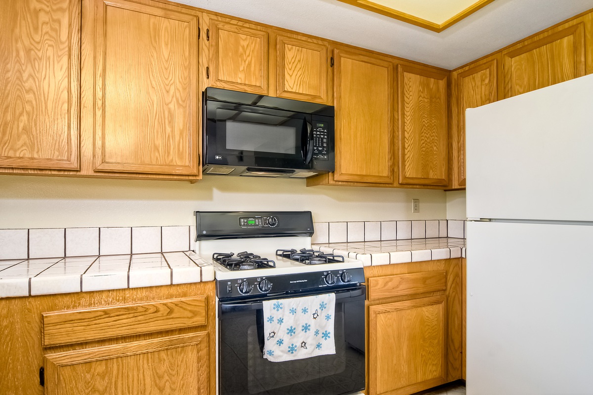 2886 Dartmouth Dr, Oceanside, CA 92056 photo 9