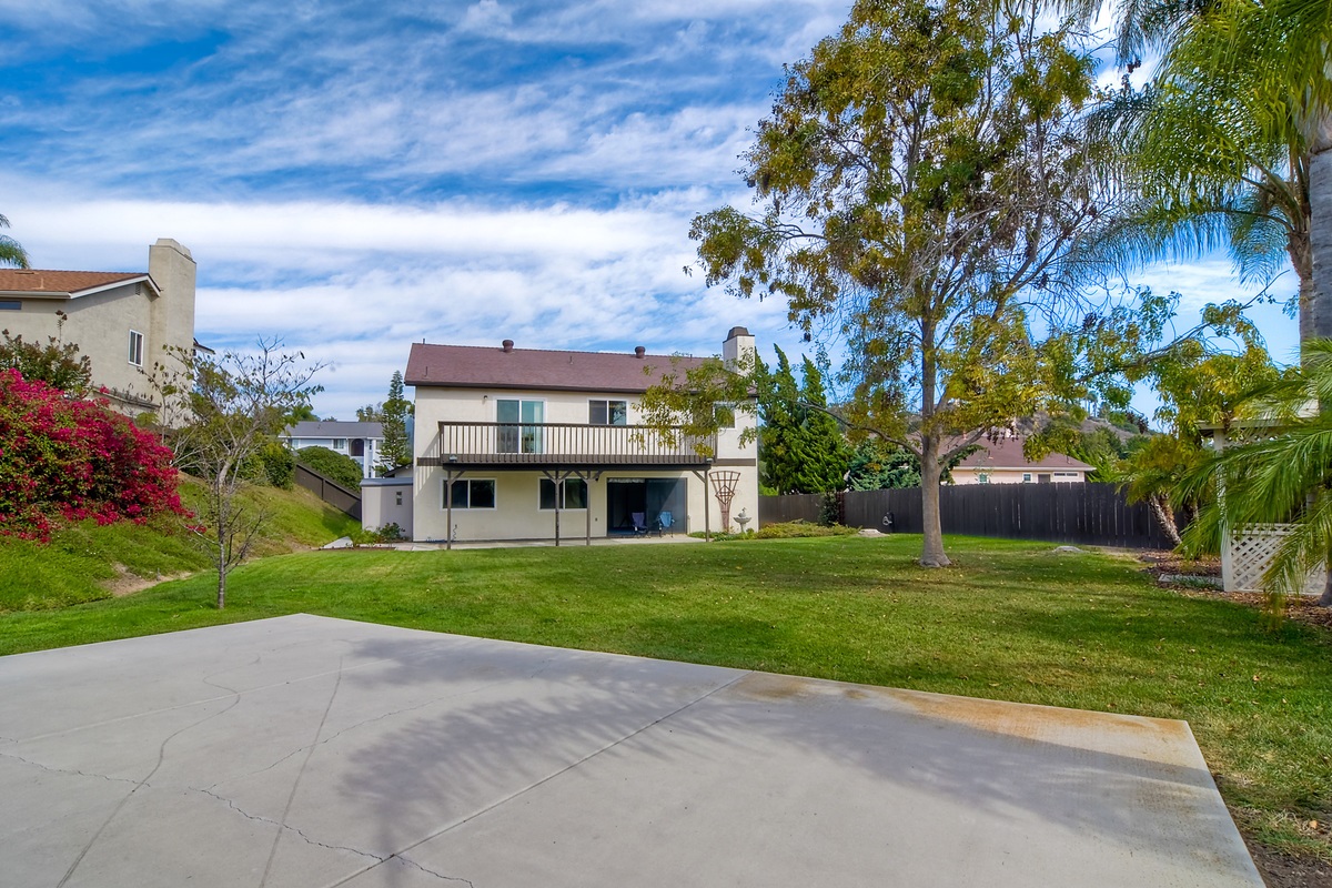 2886 Dartmouth Dr, Oceanside, CA 92056 photo 21