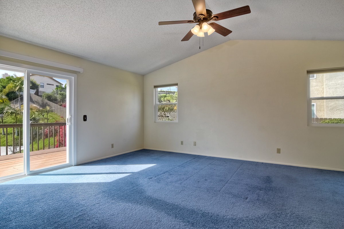 2886 Dartmouth Dr, Oceanside, CA 92056 photo 18