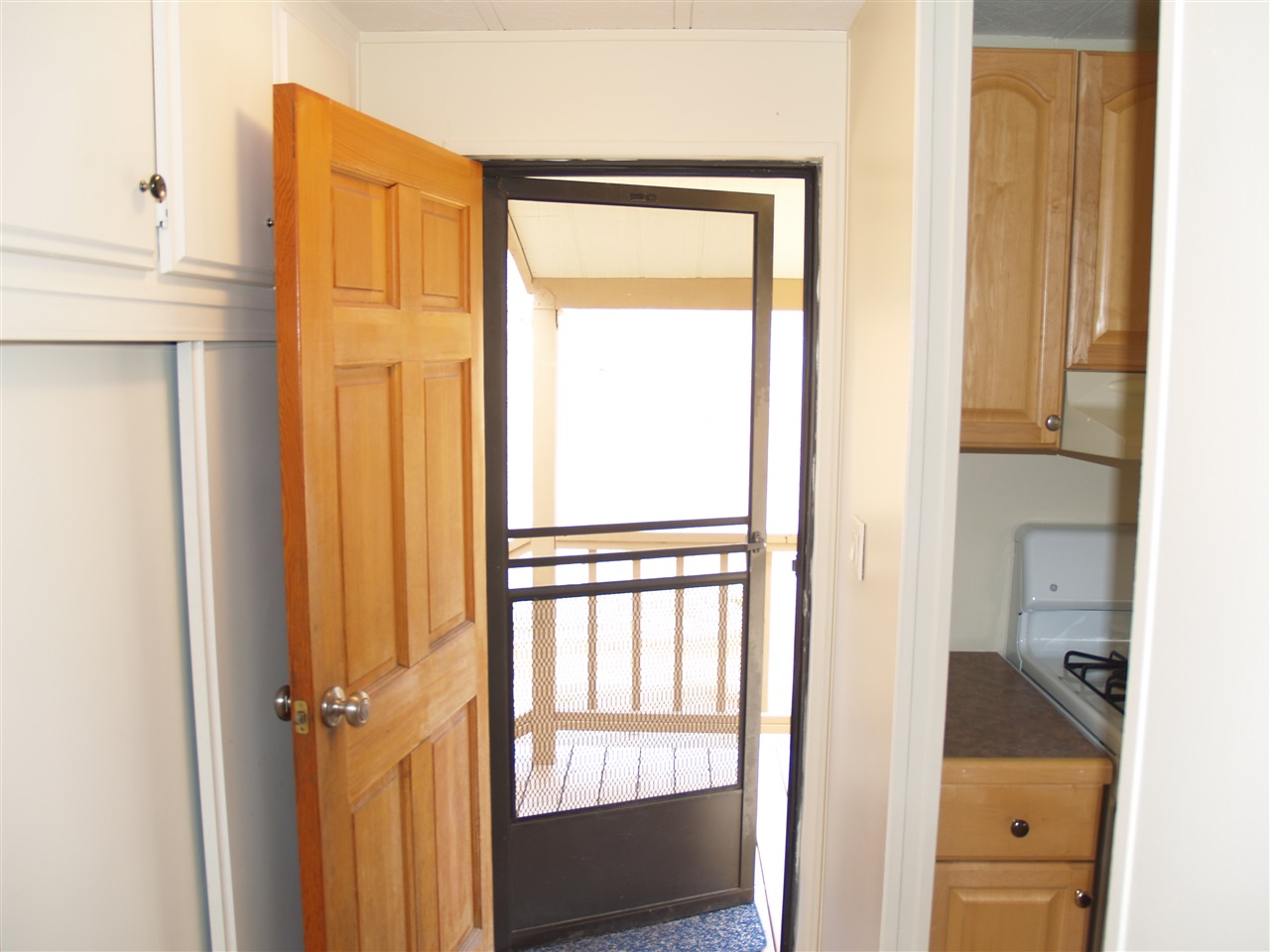 9451 Red Oak Rd, Alpine, CA 91901 photo 4