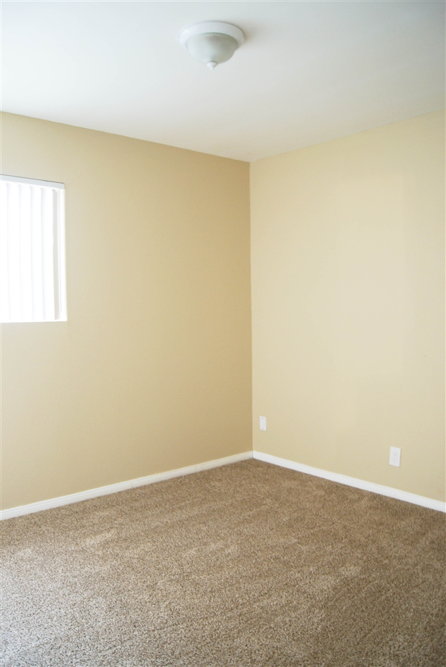 4927 Concho Pl, Oceanside, CA 92057 photo 9