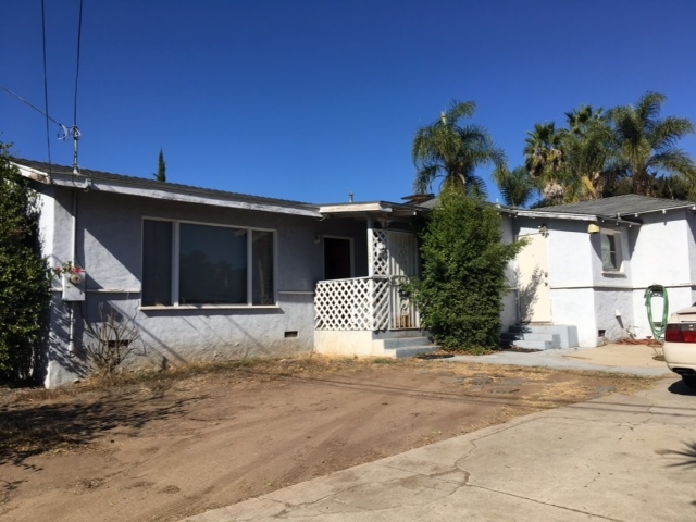 1128 Oak Dr, Vista, CA 92084 photo 1